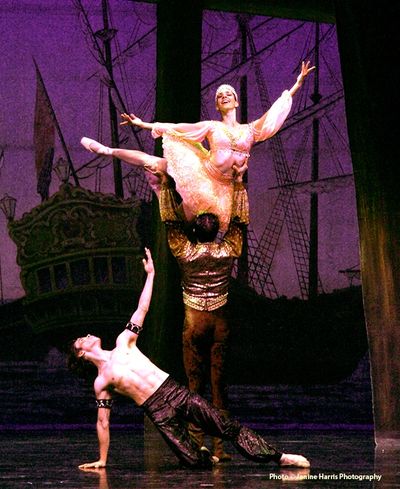 Photo: Janine Harris Photography