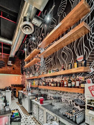 Trendy Bar Construction