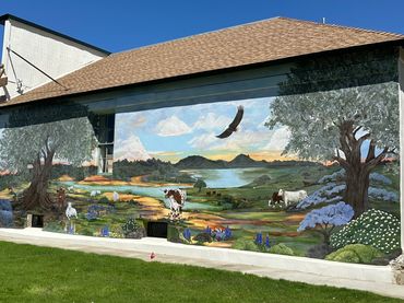 Olive and Oaks General Store at the Cross Roads has a colorful mural of Santa Ysabel.