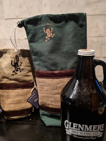 Custom growler cases