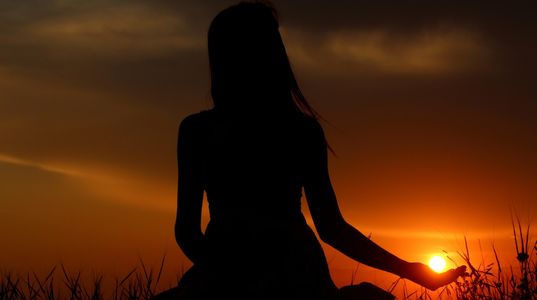 #EkNazariya #Shayari #Sher #Poem #Hindi Shayari @EkNazariya @Shayari www.EkNazariya.com
Shayari, poetry,gazal ,sher, poem,hindi shayari,Ghalib shayari, sad shayari,love shayari,urdu shayari,movie shayri,Best shayari,old shayari Famous shayari, bashir badr shayari शायरी शायरी