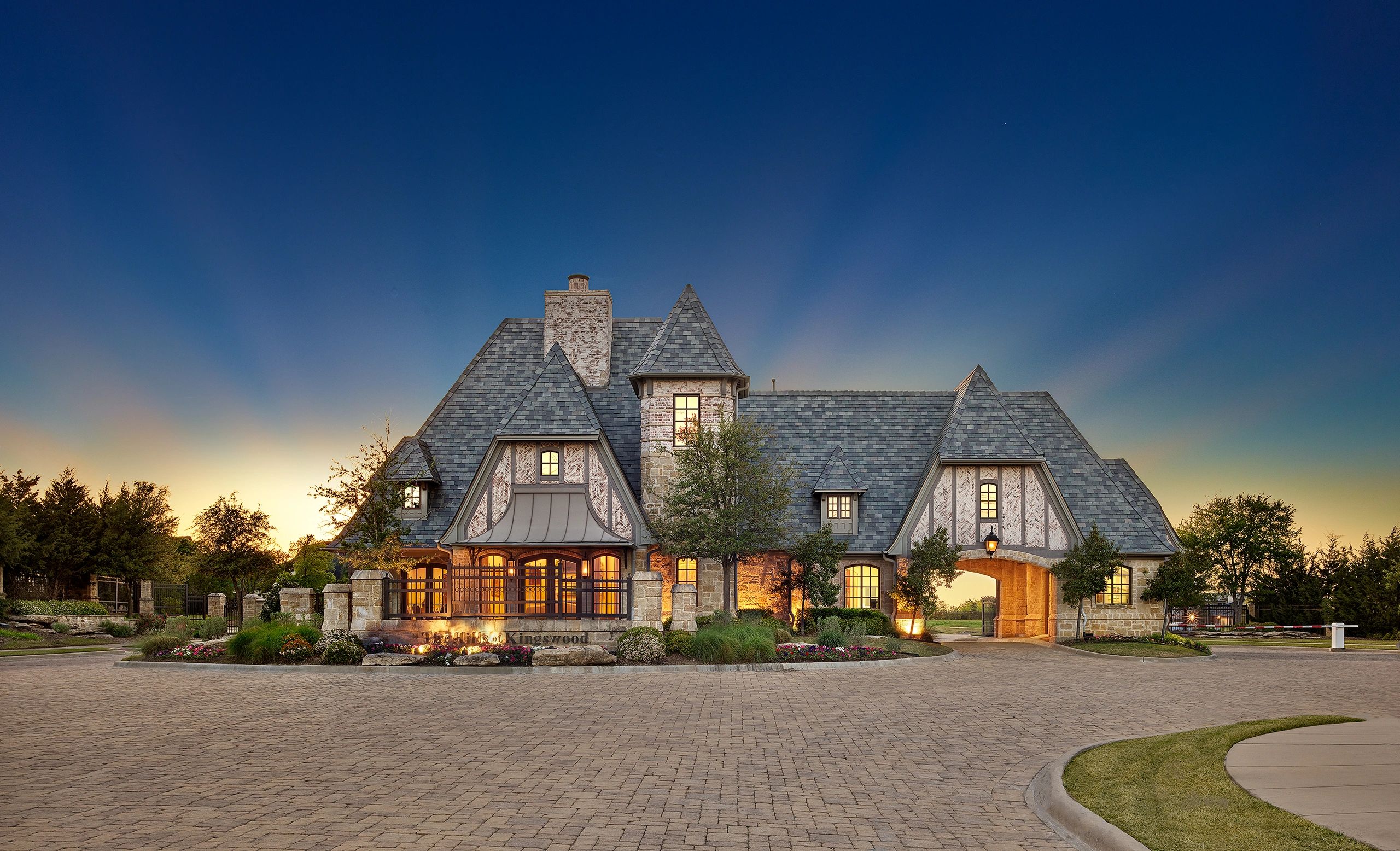 About The Hills of Kingswood