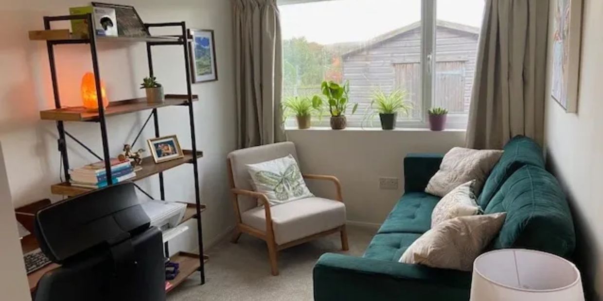 Psychotherapy office offering face to face therapy near Canterbury