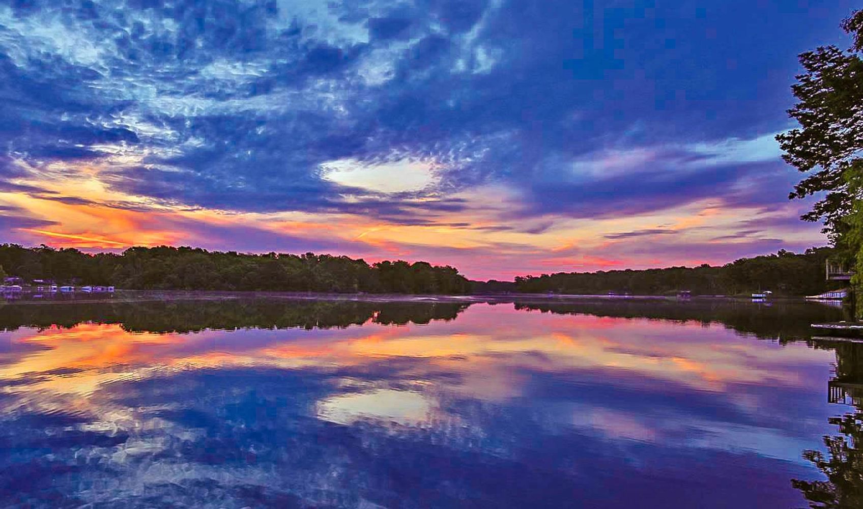 Lake Sara Sky