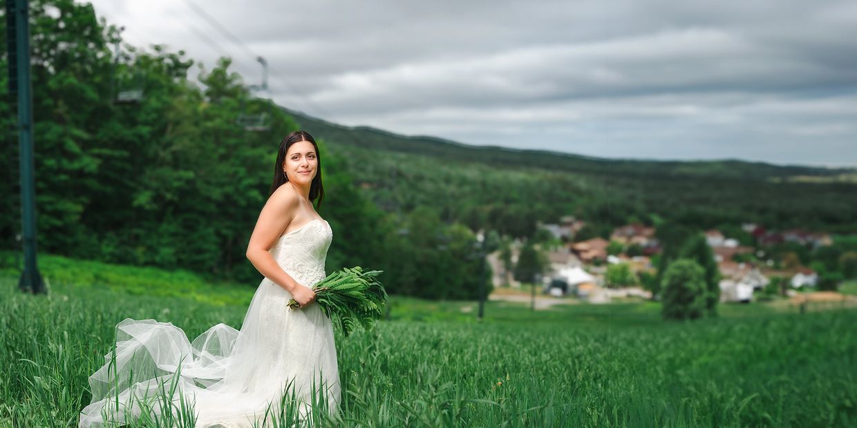 #vermontbride #vermontwedding #vermontweddingphotographer #smugglersnotchresort #smuggs