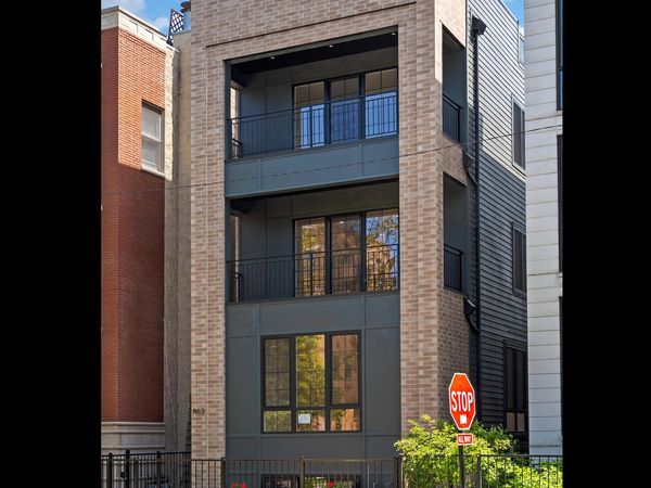 863 N Wood
East Village
3 Unit New Construction Condo Building