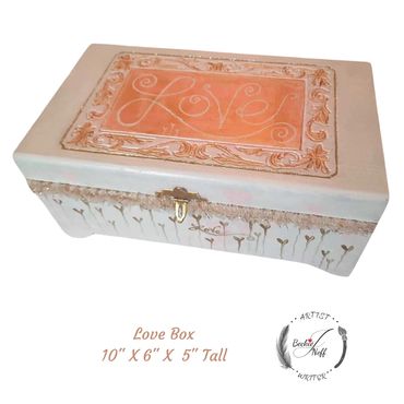 "LOVE BOX"

10" x 6” x 5" tall
Original art
Solid Wooden box, painted in Acrylics with metalic gold 