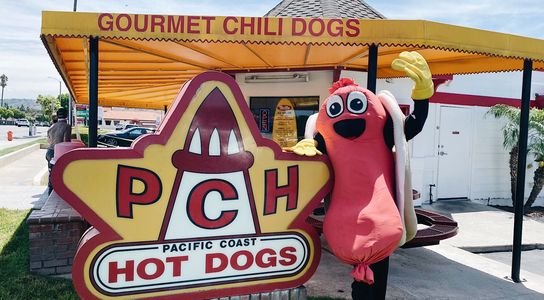 Doggie, Pacific Coast Hot Dogs mascot