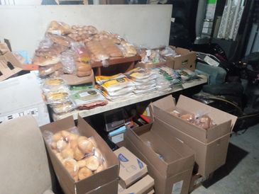 We get donations every week from:
St Thomas Anglican Church 
Brooklands School Daycare