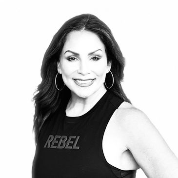 Chantell, instructor 
YOGA, STUDIO, AERIAL , BUNGEE FITNESS, YOGA RETREATS, SOMATIC, QUANTUM ENERGY,