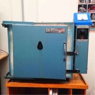 Small glass or enamelling test kiln