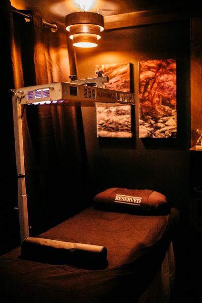 Red Light Therapy at Lavana