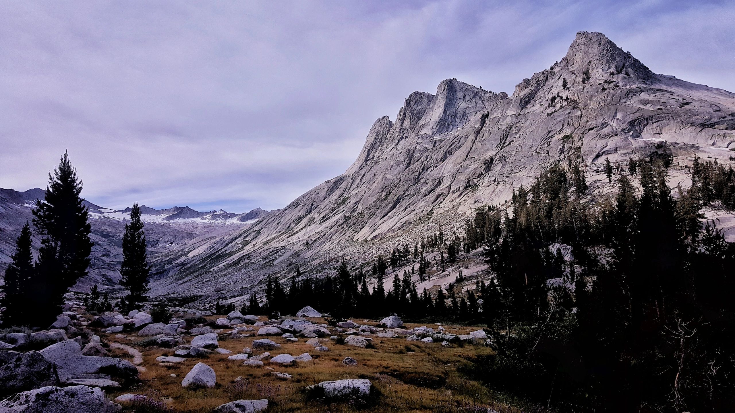 Deadman Canyon looking south towards Elizabeth Pass on the Kings-Kaweah Divide on the Sequoia and K