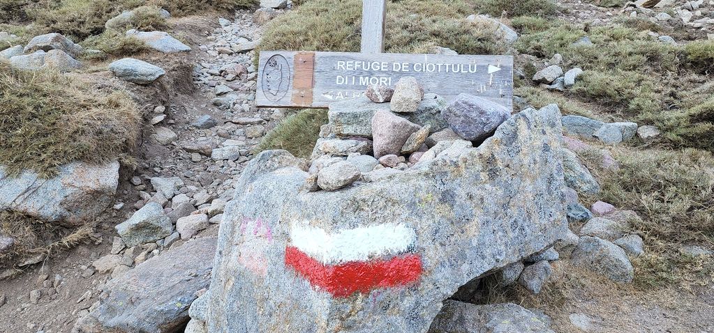 Trail blaze on the GR20