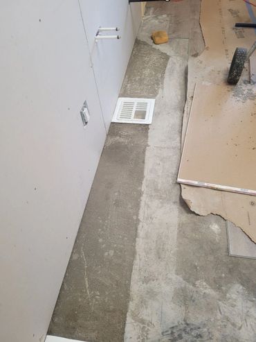 Flooring drains install kitchen
