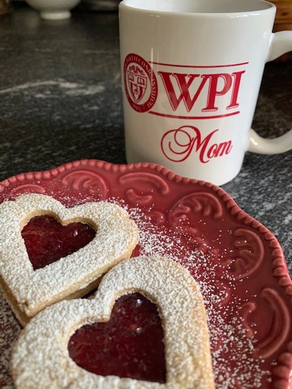 Linzer Hearts & tea
