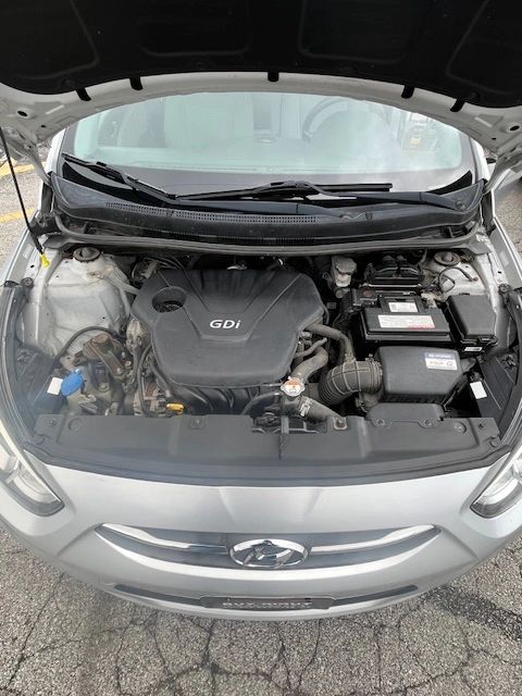 2016 Hyundai Accent SE - Photo 13