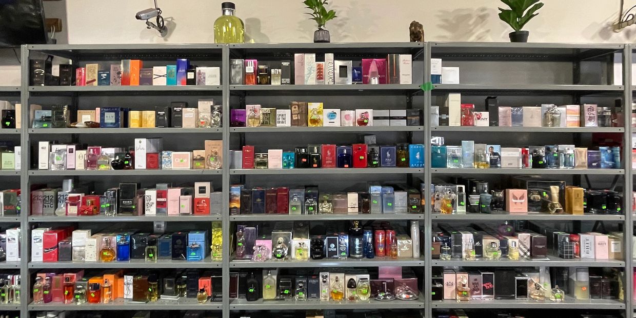 We carry a large variety of fragrances including new arrivals and discontinued perfumes. 