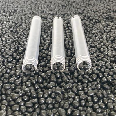 Recycled polypropylene plastic pellets. post-consumer recycled plastic. CircuLab polymer.