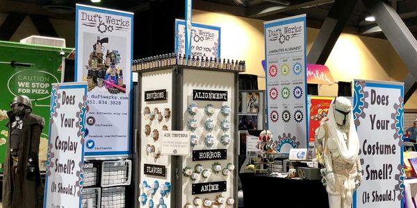 Cosplay Scents. Comic Conventions, Comic Con Booth. Duft Werks, Perfumes for costumes.