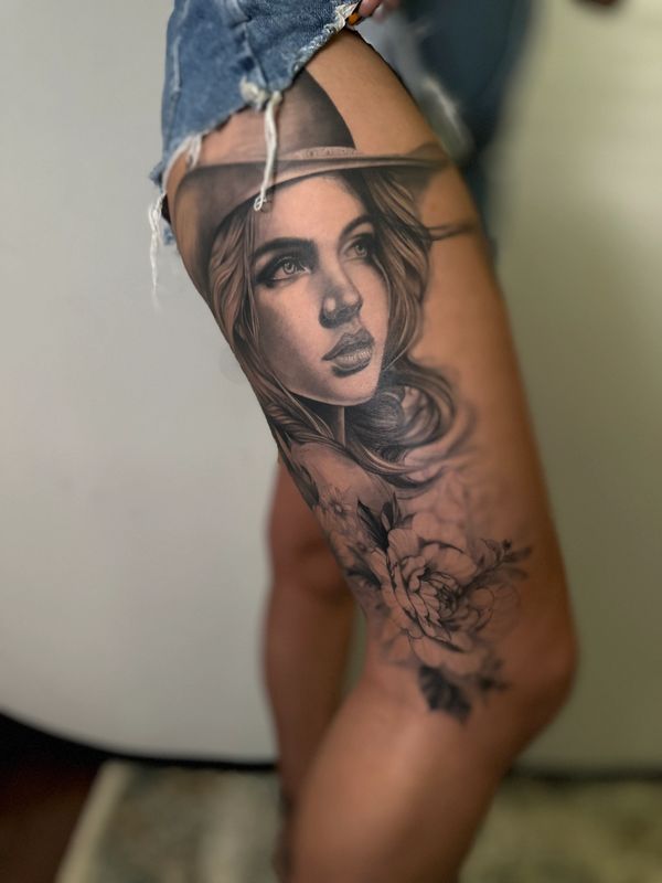 realistic leg tattoos Tampa - sexy tattoo ideas for woman - dainty delicate tattoo ideas