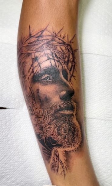 best Jesus tattoo, christian tattoo ideas, catholic tattoo ideas, best CHRIST tattoos tampa