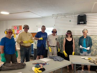 Community presentations and aging simulation