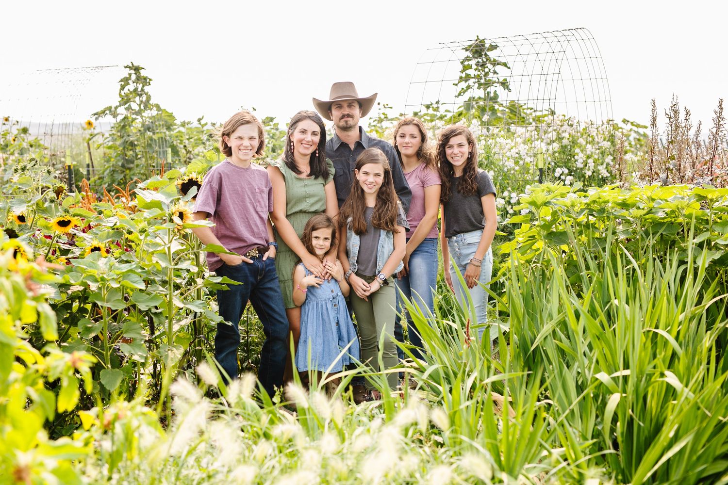 Alberta flower farm
cut flower farm
farmer florist
cardston florist