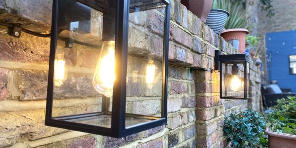 Garden wall lights