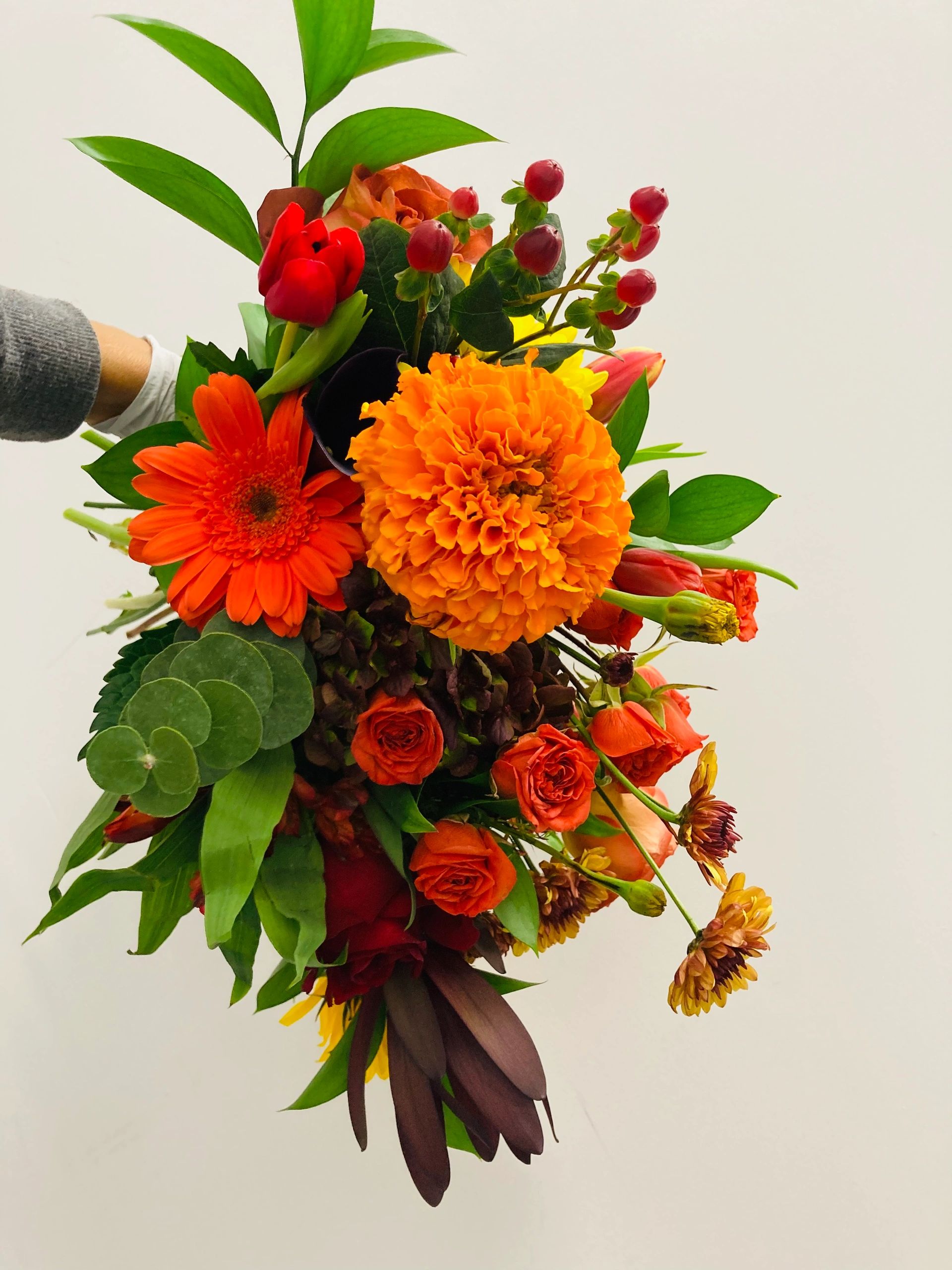 Hibiscus Flowershop - Flowers & Plants, Garden Landscaping Renovation