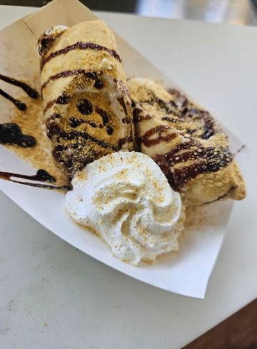 Even our dessert eggrolls bring the vibes!