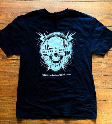 SKULL ROCKER SHIRT- $15