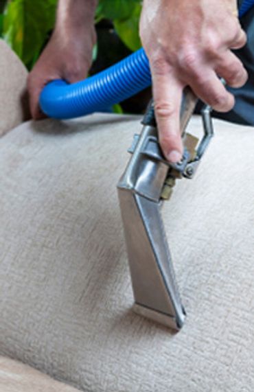 Upholstery cleaning tool