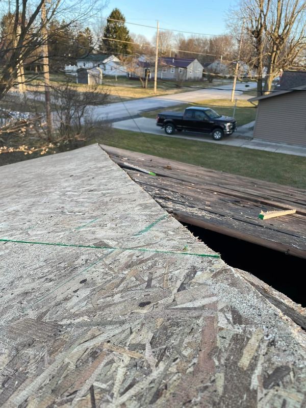 No more curve after fixing just one side. One more to go. This new sheathing is going to look great.