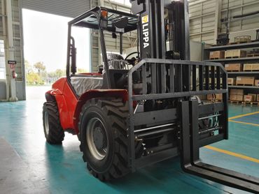 5.0t rough terrain forklift