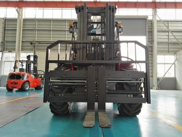 5.0t rough terrain forklift