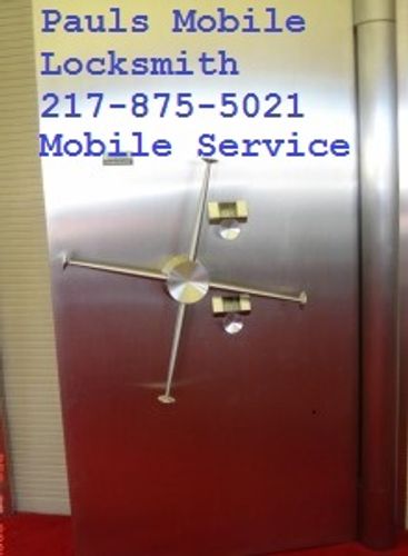Diebold Advance Basic Vault Door