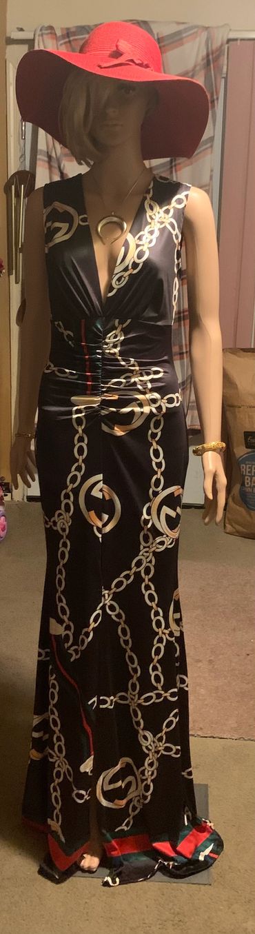 Gucci style is the fashion trend this season. Long
length and glamorous. Stretchable $24.99