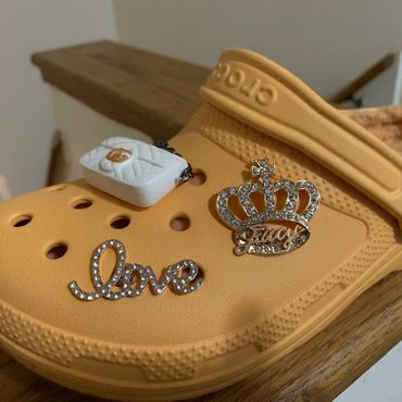 Croc shoe charms