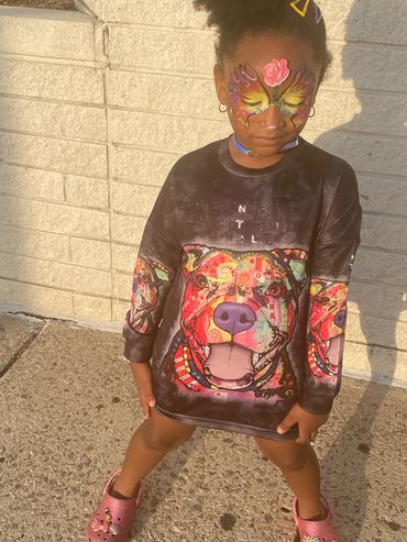 Mini me sweatshirt for children. Available in s-4-6, m-7-8, large 8-10. Polished fleece,