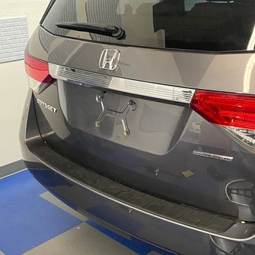 Honda Odyssey lift gate repaired