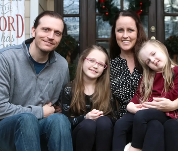 Geoffery and Jenna Haynes, and daughters,