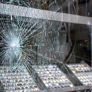 Showing customers how safety film holds the widow together