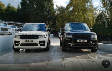 Black and white range rover vogue for hire