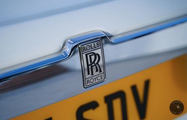 Rolls Royce Ghost 2 emblem,