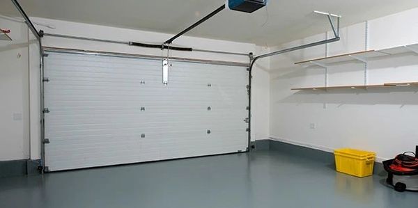 Puerta corrediza superior para cochera