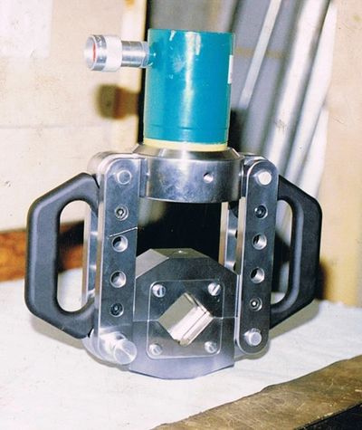 Lightweight 4 Piece Press