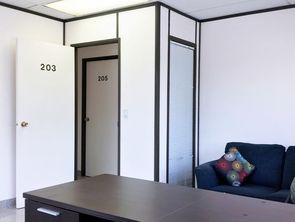 Office space for rent in Calgary Southeast SE. Lowest price. All inclusive. Clean office for lease.