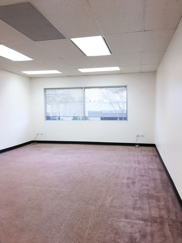 Clean office for rent in SE Calgary. Lowest prices in Calgary