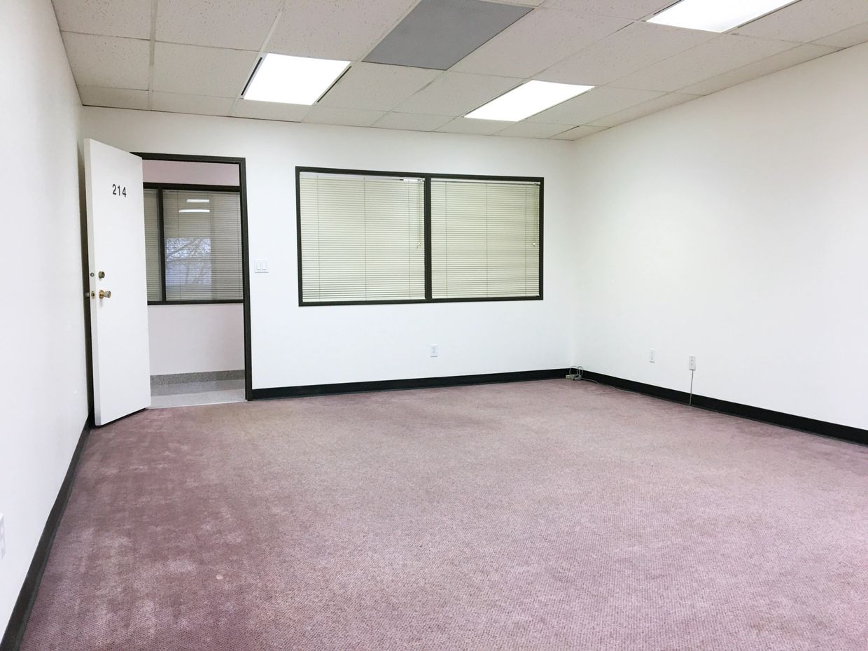 Clean office for rent in SE Calgary. Lowest prices in Calgary